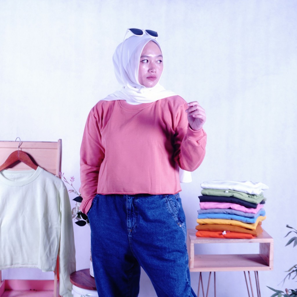 BASIC CROOP SWEATER 20 WARNA  KOREAN STYLE #BC