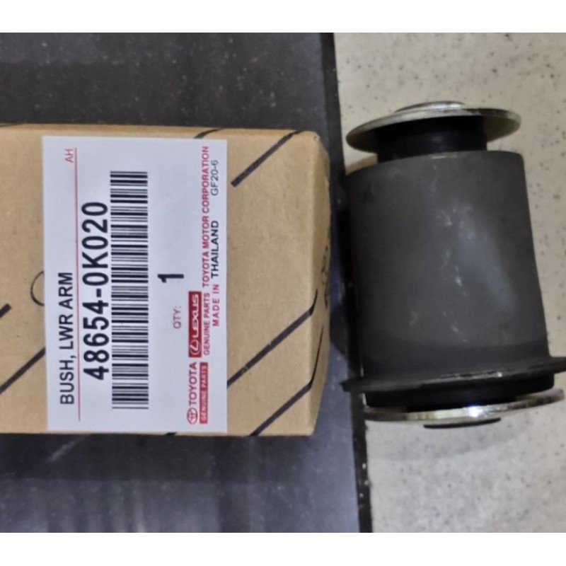 BUSH LOWER ARM KECIL INNOVA ORIGINAL