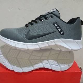  Sepatu  olahraga NIKE  SPORT sneakers  terbaru 2021 size 36 