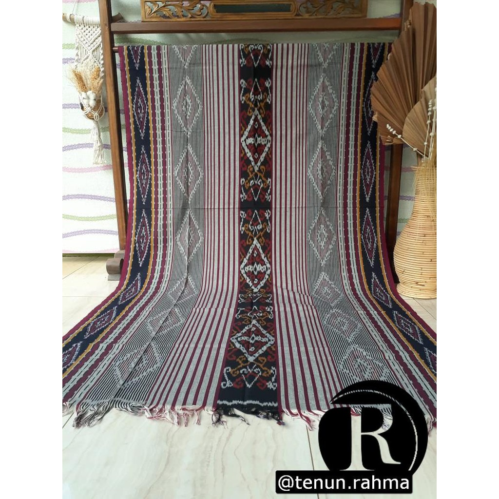 Tenun Ikat Lombok Murah