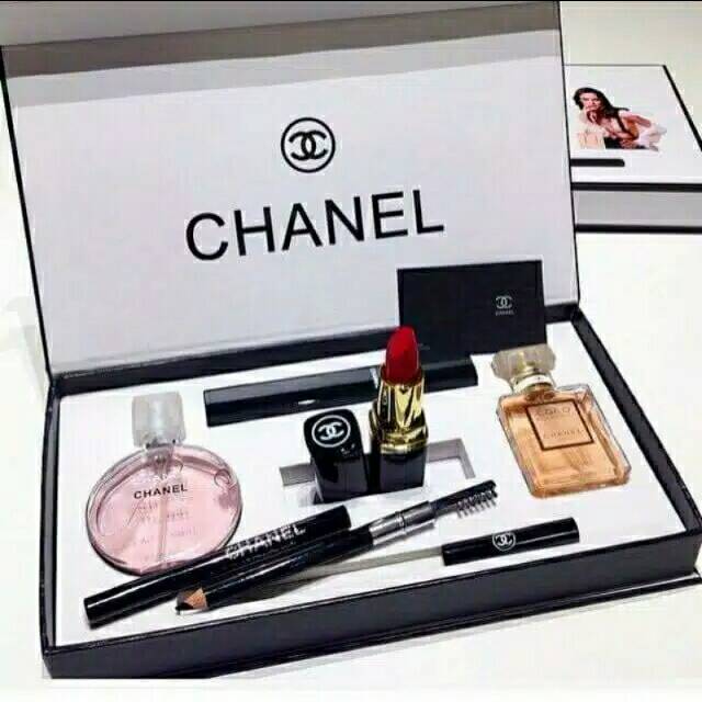 Chanel set 5 in 1 /chanel set make up /parfum miniatur