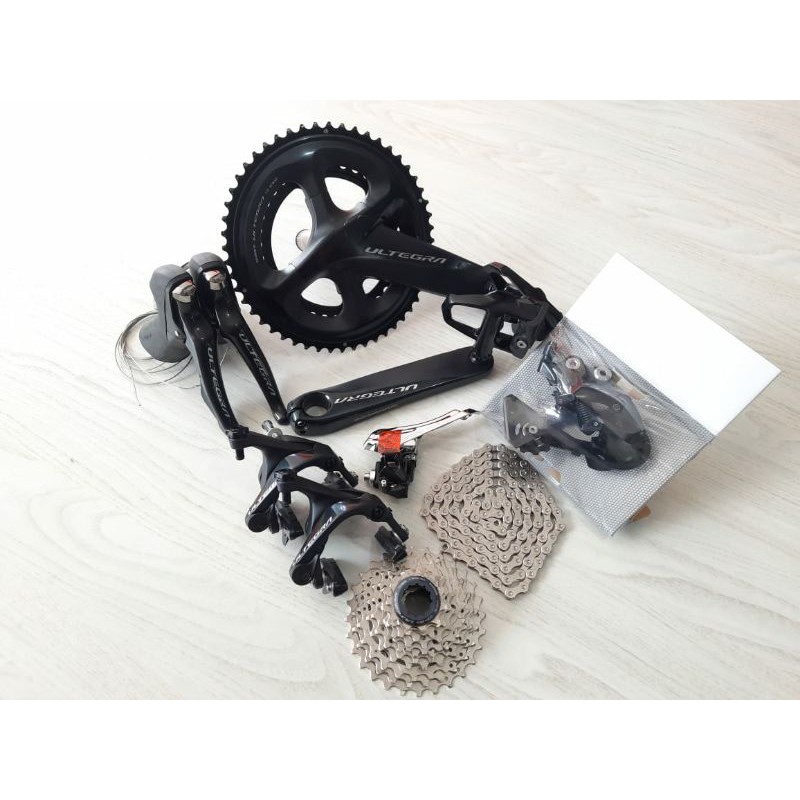 Groupset Ultegra R8000 mekanik mix R7000