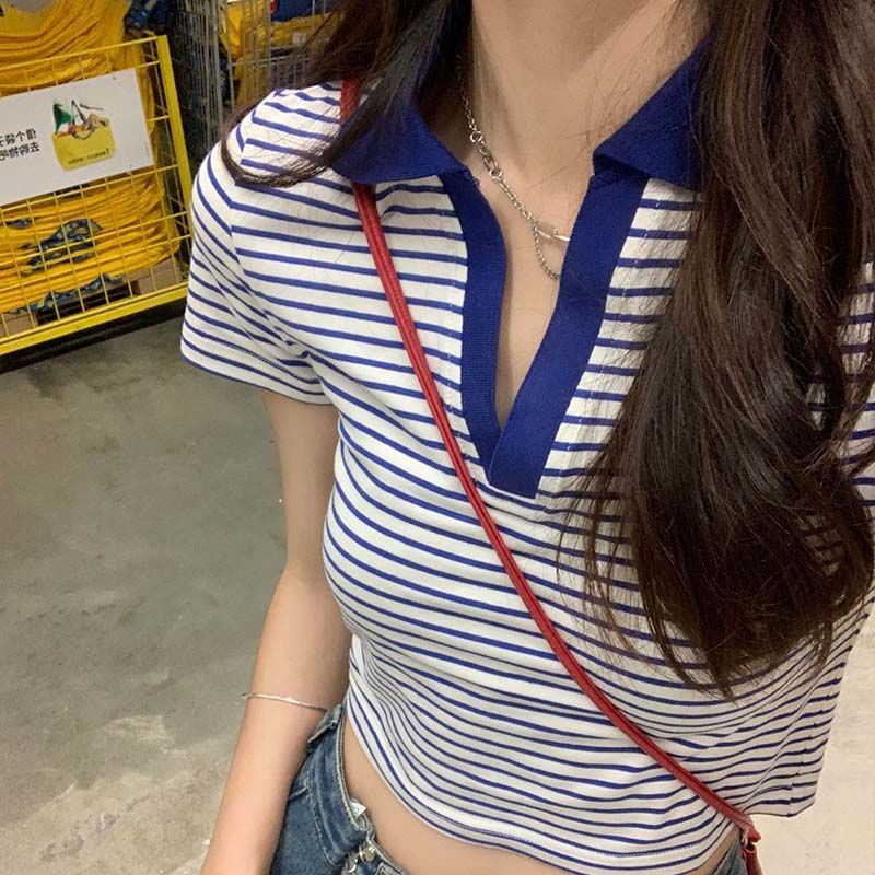 polo kerah bergaris lengan pendek kaos katun wanita 2022 baru gaya pendek desain niche slim fit crop