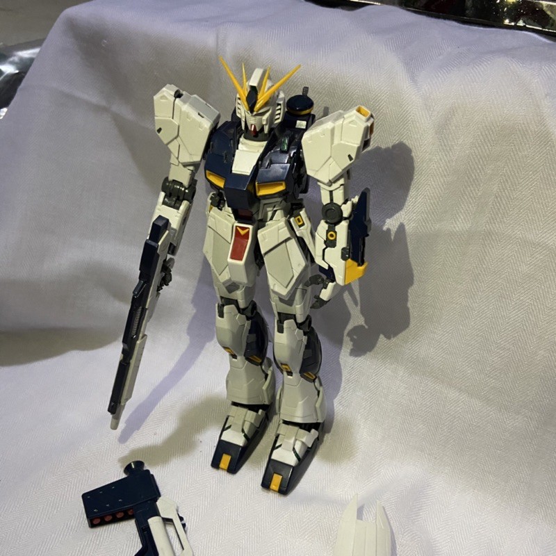 MG 1/100 NU GUNDAM VER KA (DABAN)