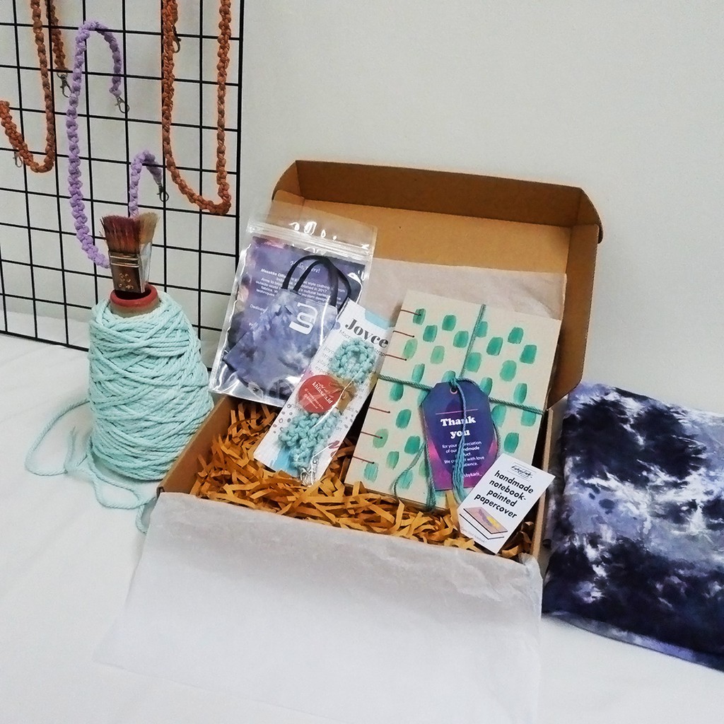 

Kertasbykarls Velvet Gift Box-Painted Notebook, Mask + Handmade Strap Mask