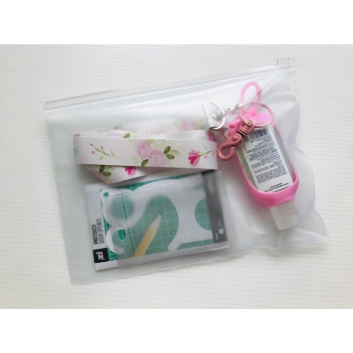 

Jual Kokei Lanyard Set - Floral (New Normal Essentials) Bagus