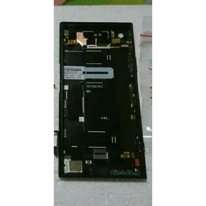 frame bekas original sony xz1