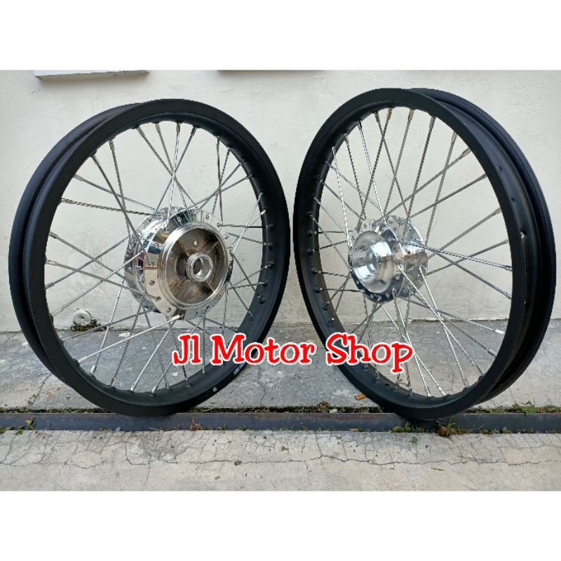 Sepaket Velg Tromol set Jari2 Rx King Rxking Vixion Old Vixion New Jupiter MX King 150 - Paketan Velg Jari Jari Rxking Rx King Vixion Old Vixion New Jupiter MX King 150 Jupiter MX New MX Lama Vega R RR ZR Jupiter Z Supra X 125 Karisma