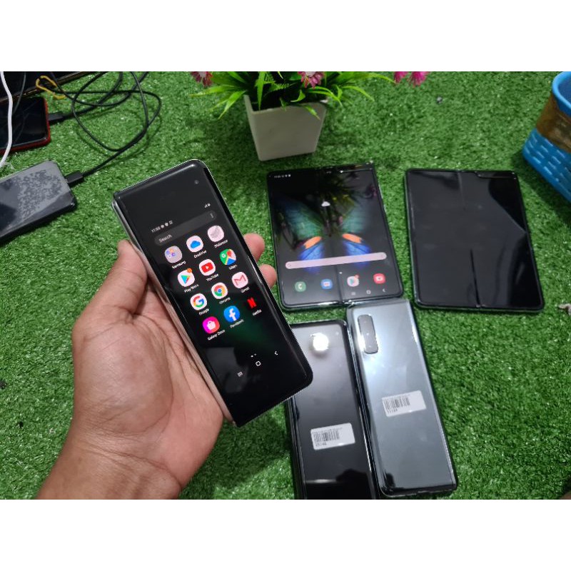Samsung Galaxy Fold 12/512-4