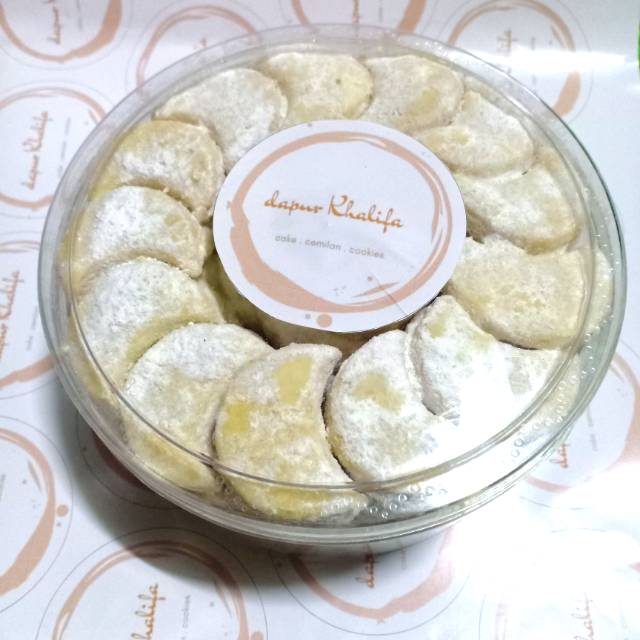 

Kue Putri Salju