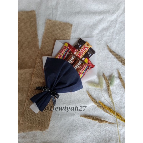 

(READY) Bucket Snack / Bucket Jajanan / Kado Wisuda