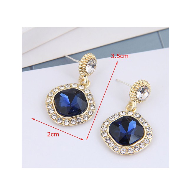 LRC Anting Tusuk Fashion Royal Stud Earrings A62058