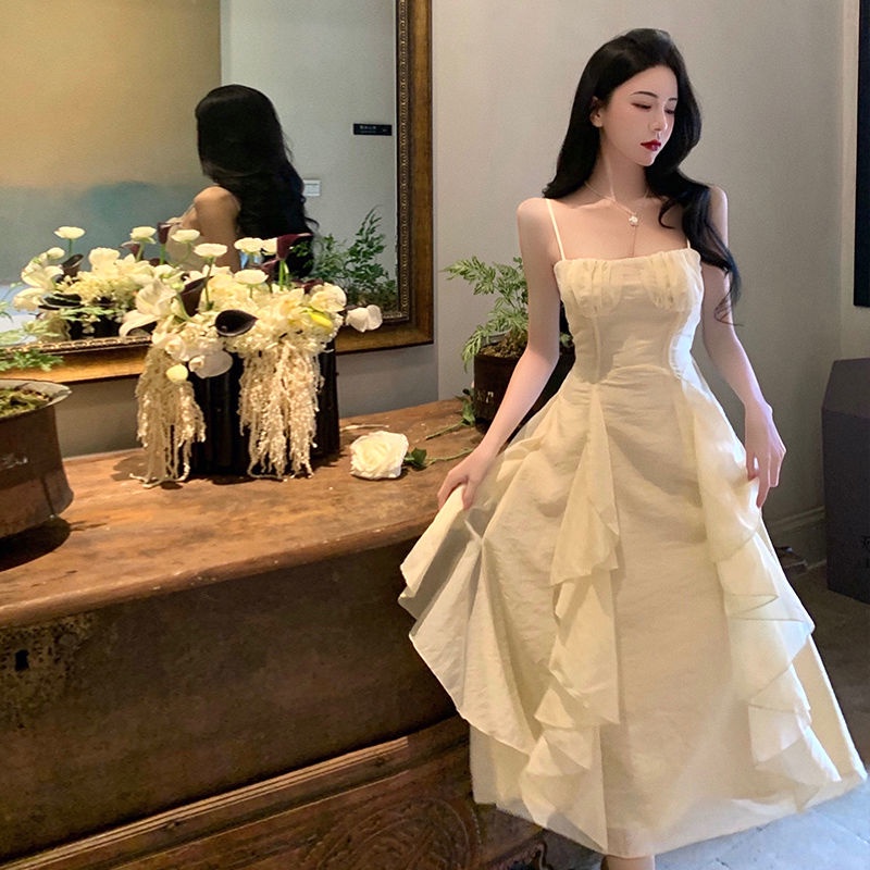 Red Gaya Perancis baru angin lembut cinta pertama garis vintage rok wanita susu suspender manis rok gaun chic garis pinggang terlihat ramping rok peri musim panas