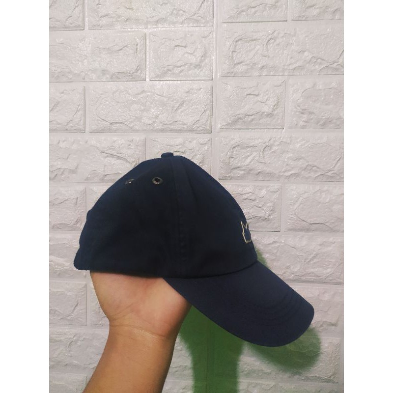 Caps Peaceful Hooligan