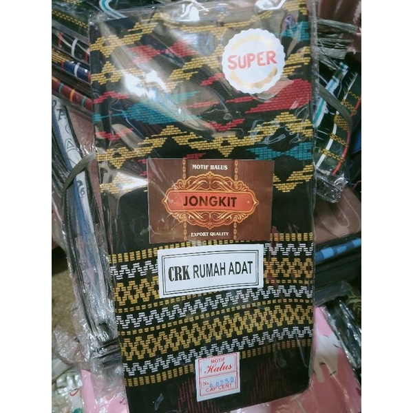 Kain Sarung Motif Karo 2