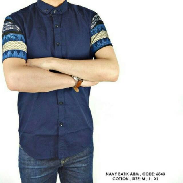 KEMEJA PENDEK COWOK POLOS KOMBINASI LENGAN BATIK