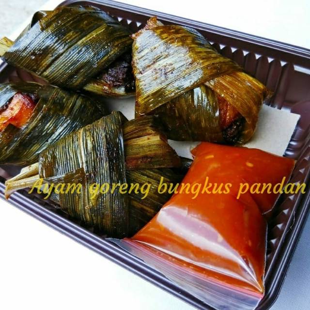 

Ayam Bungkus Pandan