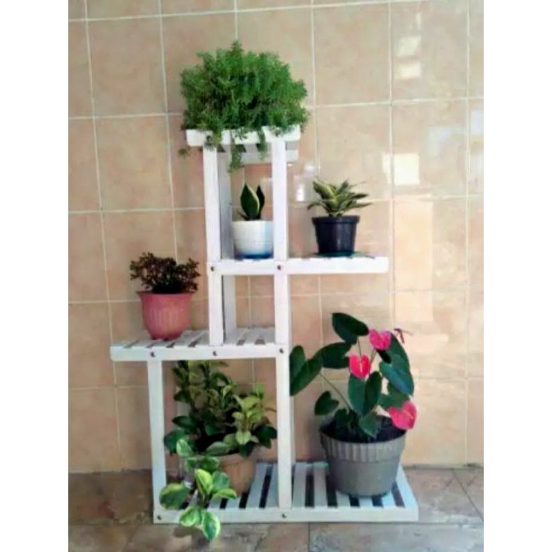 Rak Bunga Putih Tingkat Kecil Minimalis