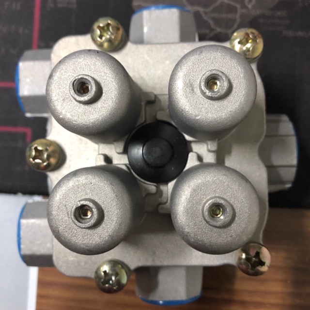 4 CIRCUIT PROTECTION VALVE S4750-EW011 HINO (SPAREPART)