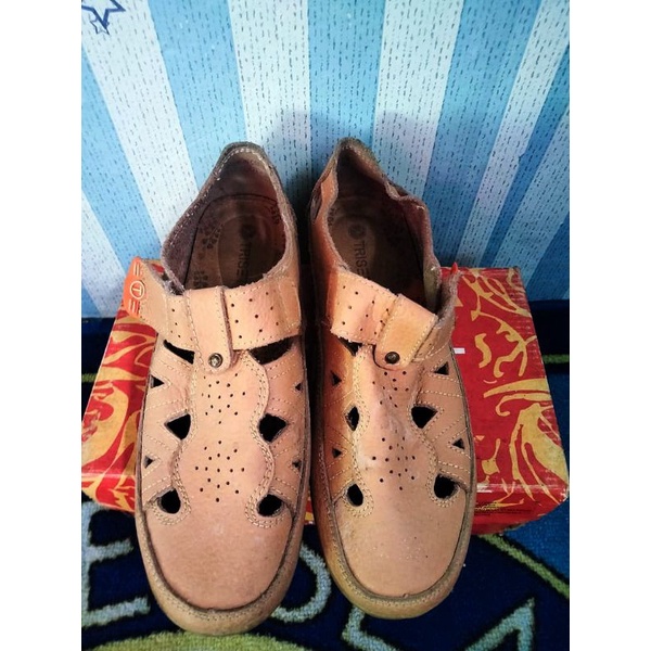 Triset Preloved sepatu