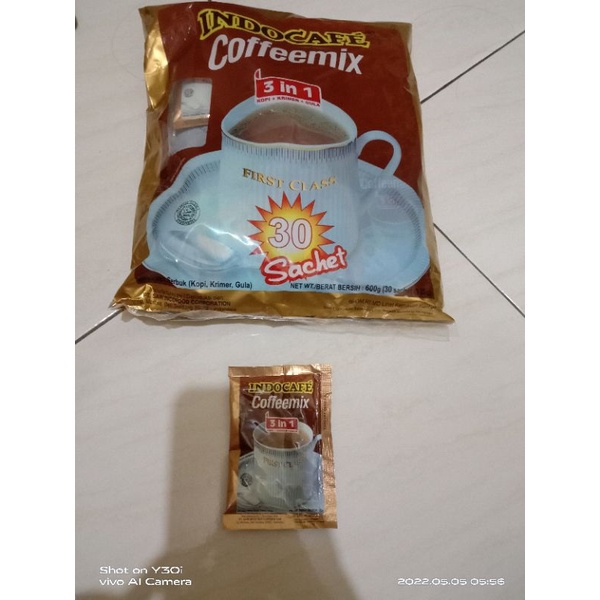 

Indocafe Coffeemix 3 in 1, 10 sachet @20gr. SACHET BUKAN RENCENG