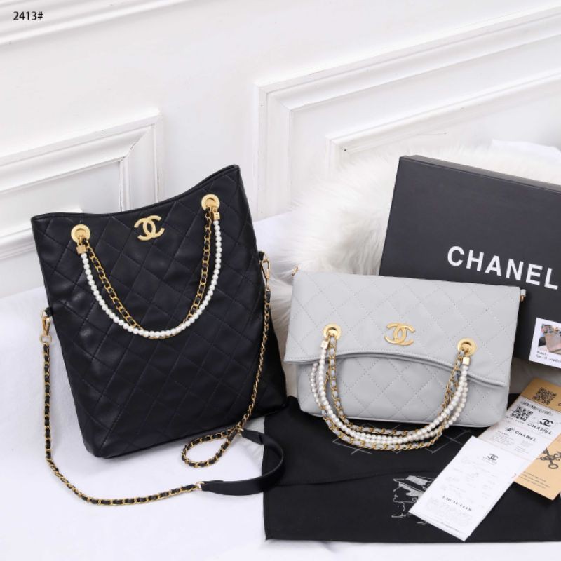 2413 Chanel Tote Bag