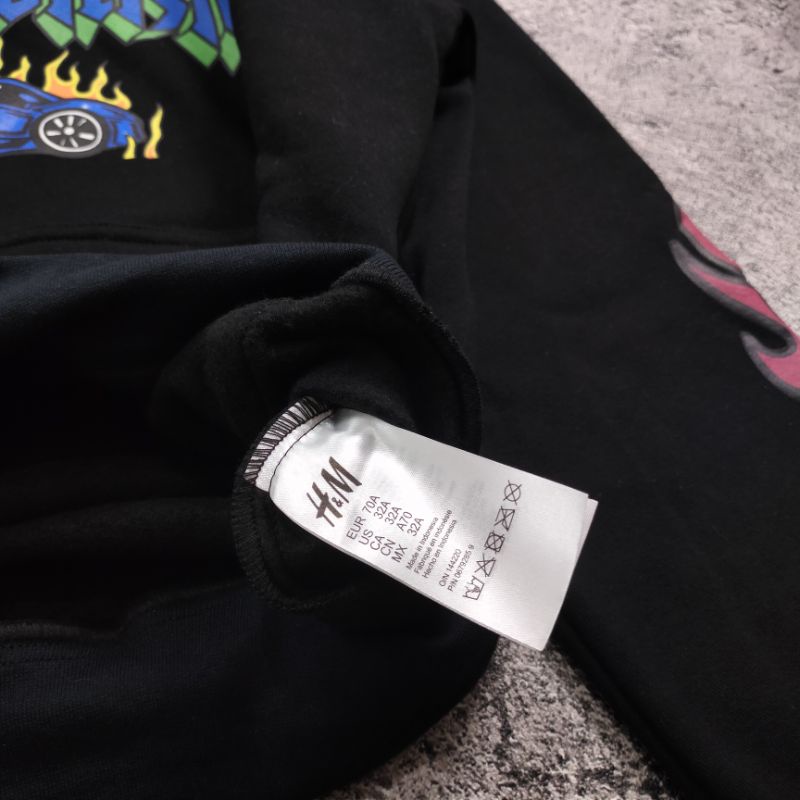 READY!!SWEATER HOODIE H&amp;M BILLIE EILISH AESTETIC FLAME CAR AUTHENTIC PREMIUM FULLTAG &amp;LEBEL