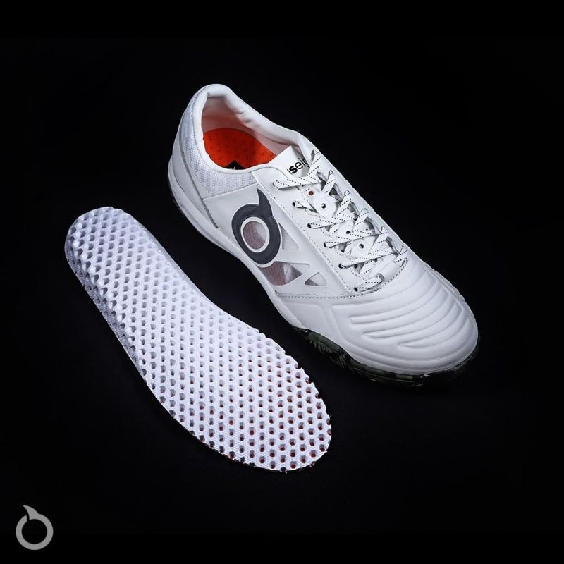 Sepatu Futsal Ortuseight Jogosala Marvelous BBS12 SE Off 2.0 White Camo Special Edition