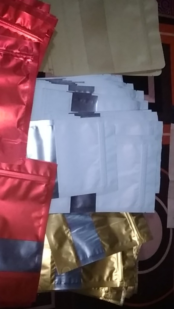 Standing Pouch Gold Metallic / Plastik Gold Metallic Premium Kemasan Makanan Murah 12cm X 20cm