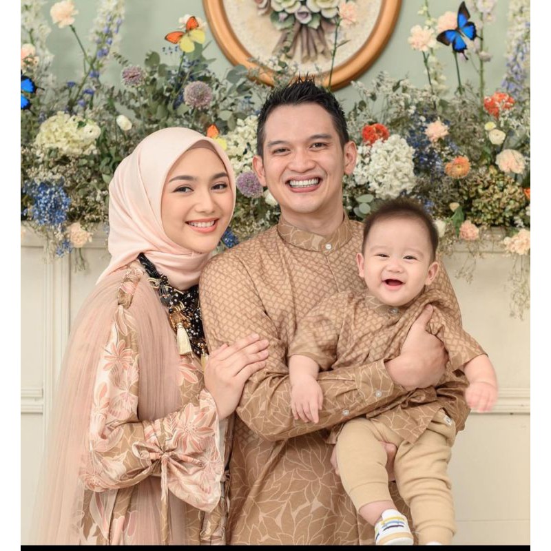 GAVIN LONG SHIRT BY WEARINGKLAMBY