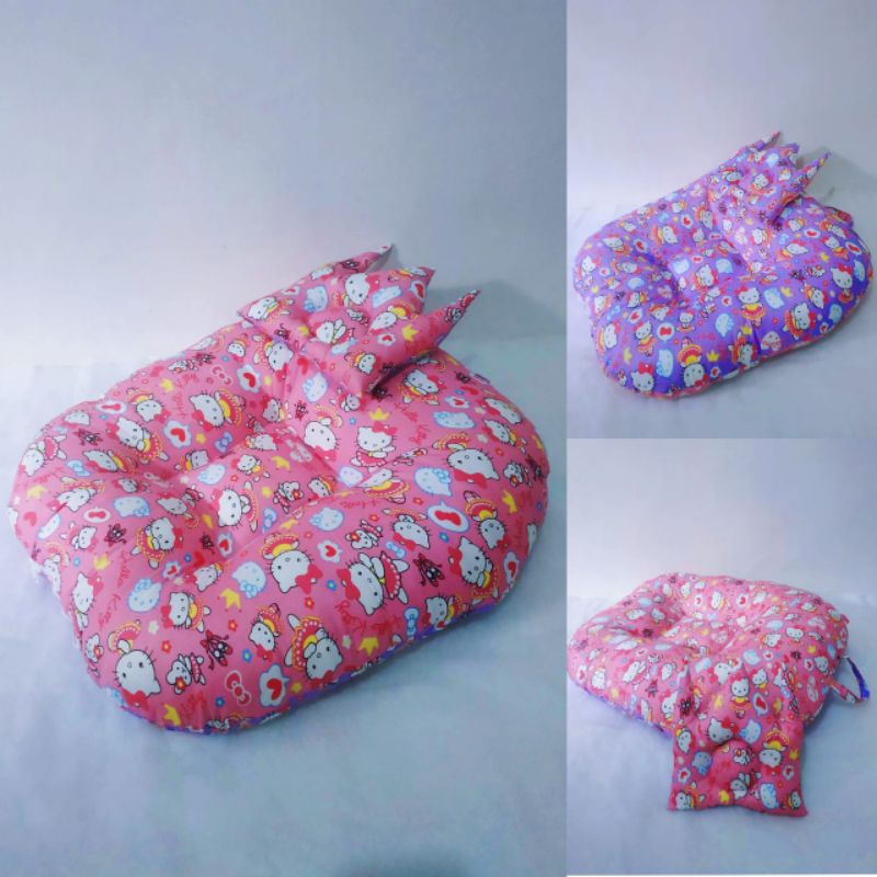 Sofa Bayi Multifungsi / Kasur Bayi Empuk GRATIS Bantal Anti Peyang-Hello Kitty