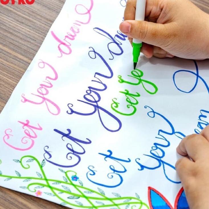 

Update! Color Brush Pen / Pena Kuas Warna Joyko CLP-06 / 12 Warna / Color ✔