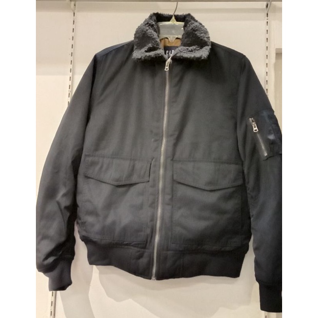 JAKET GAP