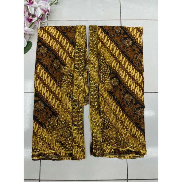 SALEEE KAIN PRADA BATIK NAWAHN PENGANTIN//KAIN BATIK//KEBAYA