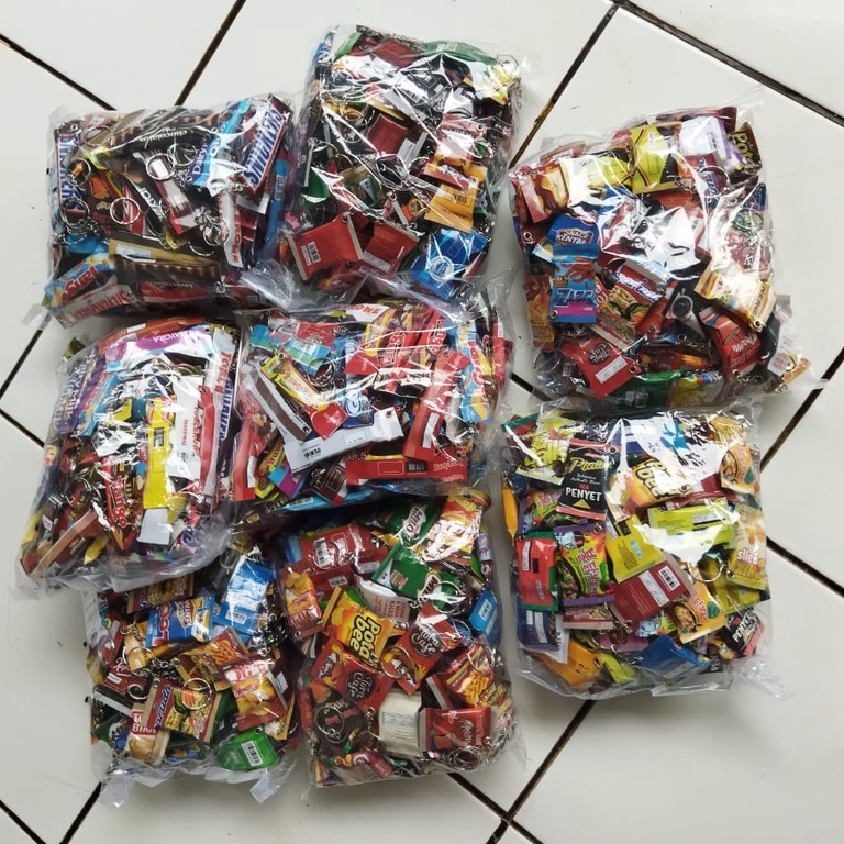 1 PAKET ISI 100 PCS GANTUNGAN KUNCI SNACK MAKANAN MINUMAN MURAH SOUVENIR PERNIKAHAN GANCI UNIK LUCU HADIAH ULANG TAHUN CENDERAMATA ACARA PESTA GROSIR GRATIS ONGKIR SEINDONESIA-3