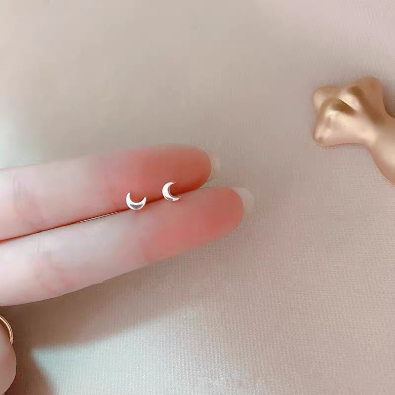Magic789 Anting Tusuk Sterling Silver 925 Model Hatibulanbunga Chic Untuk Wanita
