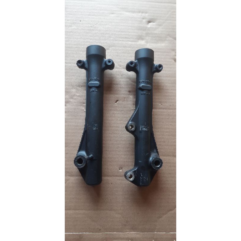 Bottom Tabung Shock Shockbreaker Depan Honda Beat Karbu Lama Old KVY Original
