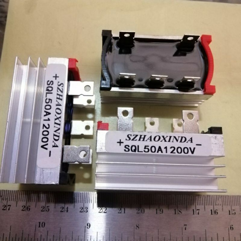Dioda SQL 50A 1200V SQL 3 Phase 50A Heat Sink 5Pin 50 Amp Bridge