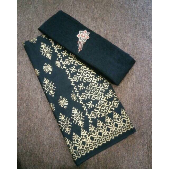 set kain batik dan embos