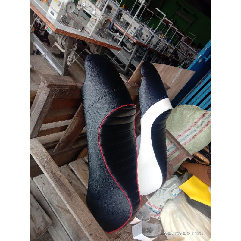 JOK HONDA SCOOPY SINGLE SEAT CAFERACER