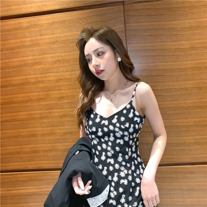 crash landing on you son ye jin Yoon se ri floral dress print Daisy// midi dress Korean drama Kawaii elegan elegant bunga tali spageti strap spaghetti MIDI mini dress