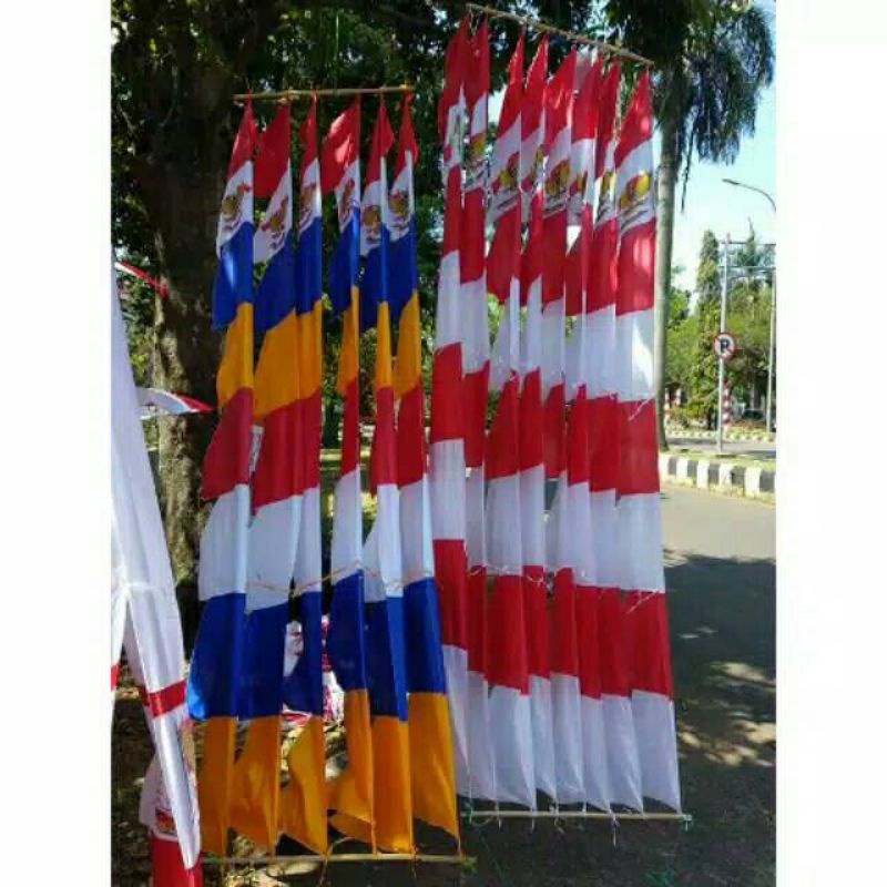 BENDERA UMBUL UMBUL , umbul - Umbul 8 mata