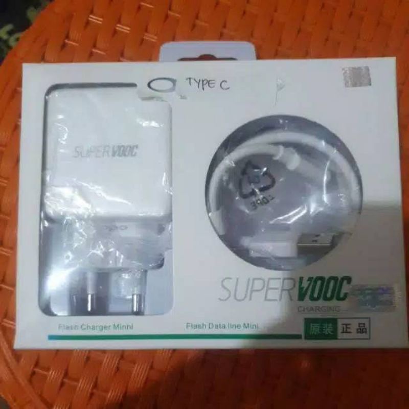 CHARGER/BATOK GEDE OPPO VOOC 4A F11/F11PRO/R15/R17/REALME 3 PRO ORIGINAL 100% FAST CHARGING.