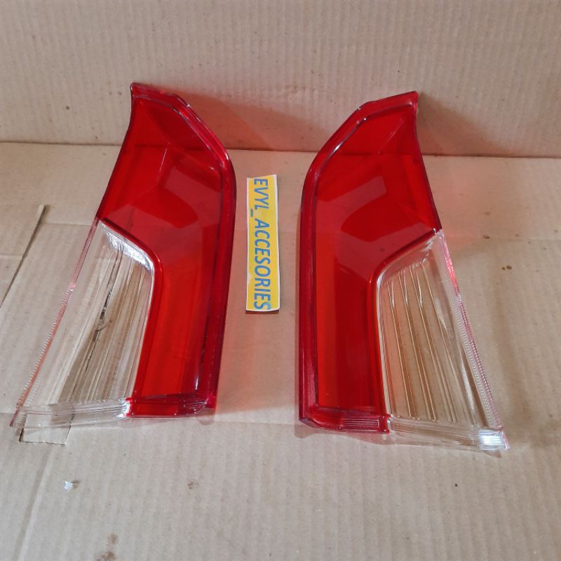 MIKA LAMPU BAGASI BEGASI REFLEKTOR SUZUKI ERTIGA 2018 2019 2020 UP ORIGINAL