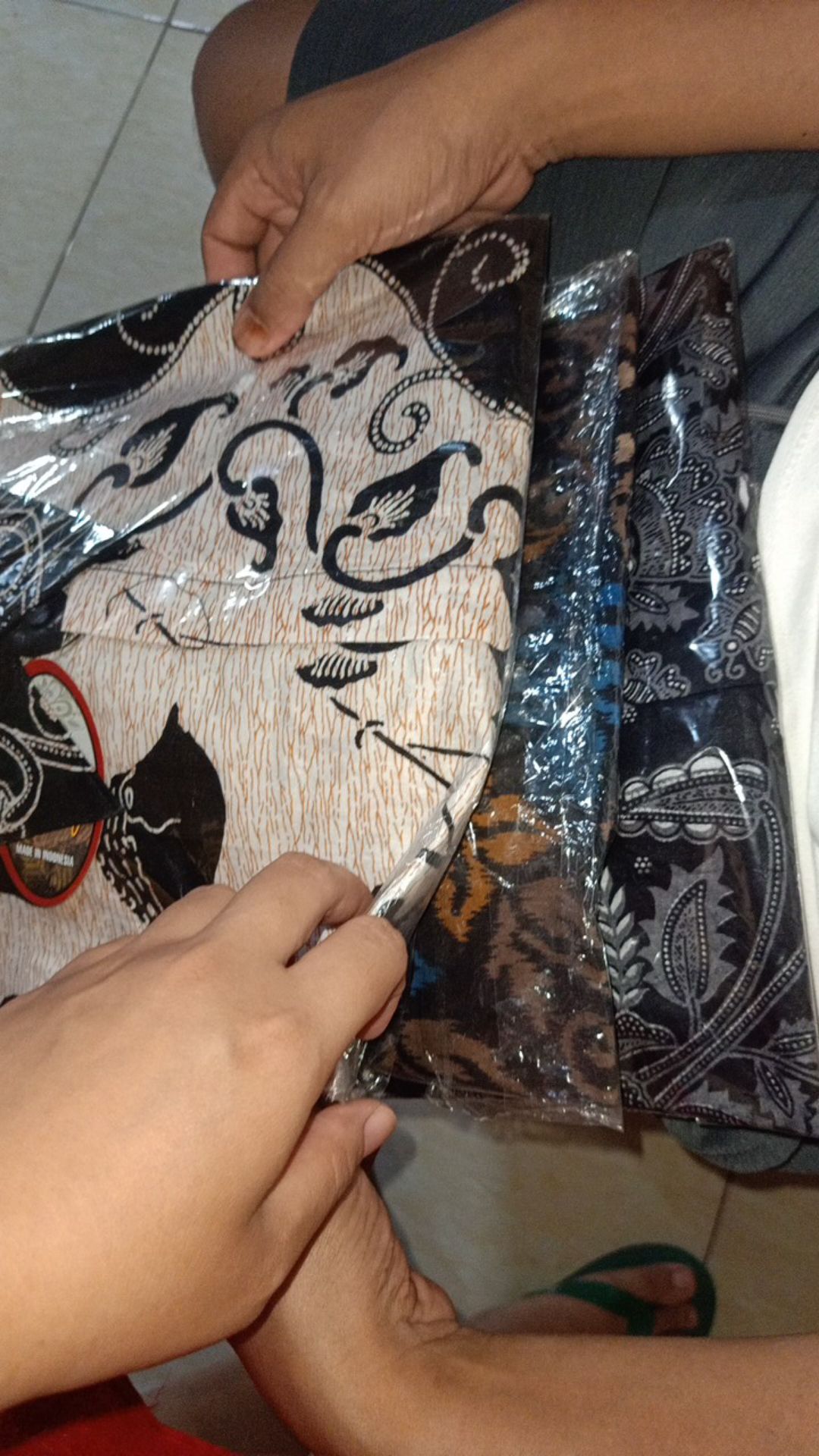 Baju Batik Pria Gus Azmi Syubbanul Muslimin Batik Katun Halus Hadroh Azzahir Hilwa Ala Santri Modern