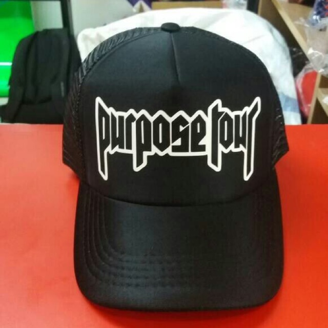 Topi Trucker Purpose Tour