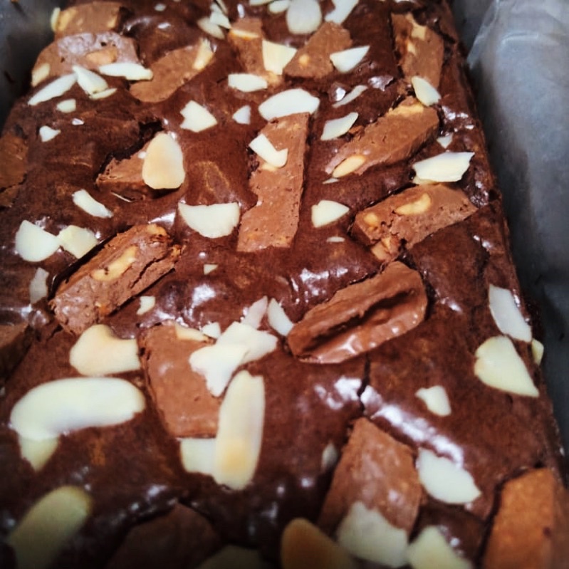 

Brownies Panggang 22x10 cm Premium