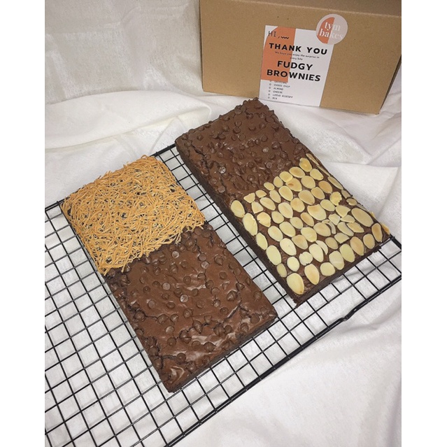 

Fudgy Brownies Mix Topping Medium