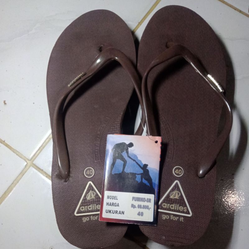 sandal Ardiles cewek dewasa