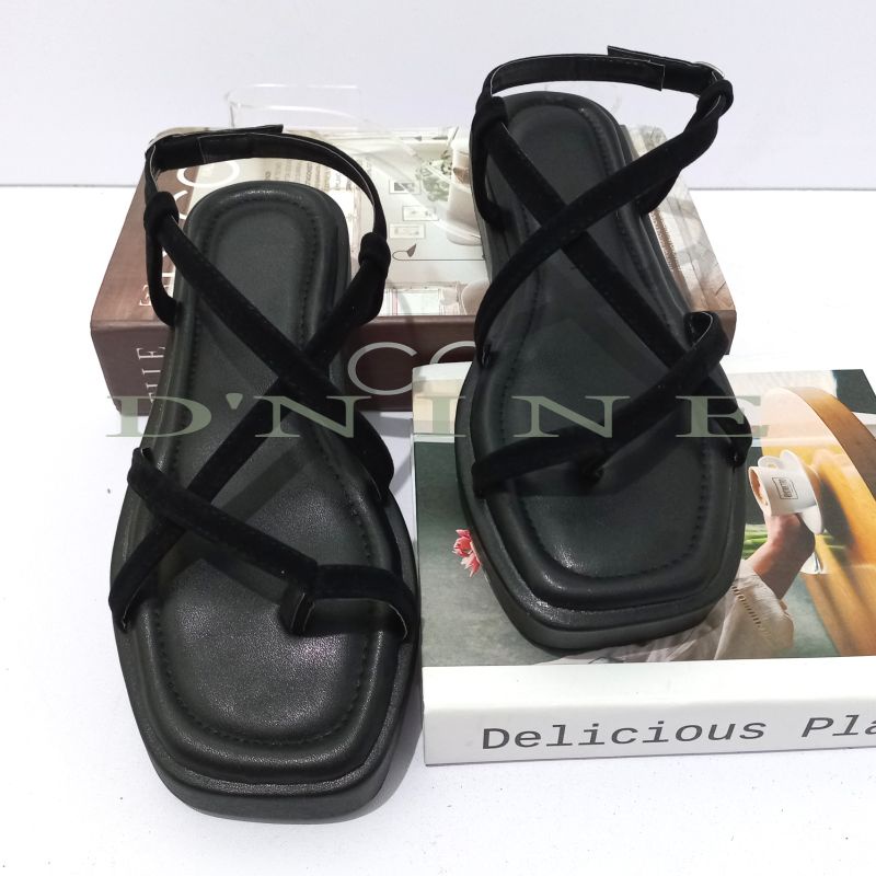 DARA SR 06 Sandal platform wanita